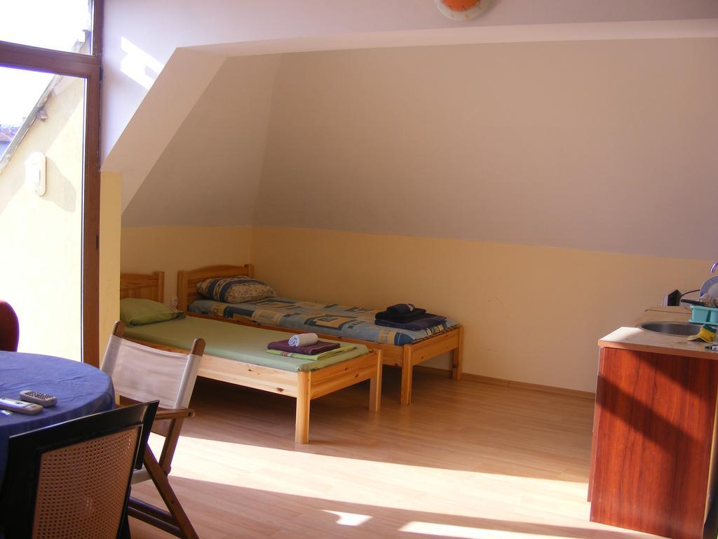 Guest House "Zora - Sarafovo" Burgas Exterior photo
