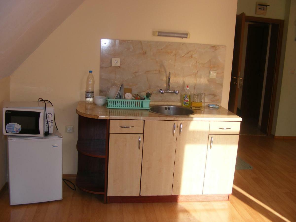 Guest House "Zora - Sarafovo" Burgas Exterior photo